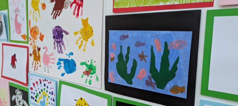 Kunstwerke der Kita-Kinder zum Thema Tierdrucke Kunstwerke der Kita-Kinder zum Thema Tierdrucke
