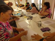 Beim Workshop im Atelier Kunschd'Raum