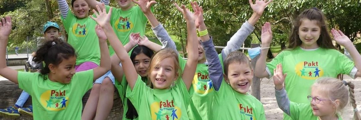 Kinder der Eltern-Kind-Gruppe Kinder der Eltern-Kind-Gruppe