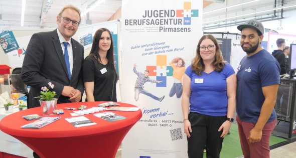Berufsinformationsbörse BiB