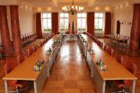 Ratssaal Blick auf Ratssaal der Stadtverwaltung Pirmasens frontal