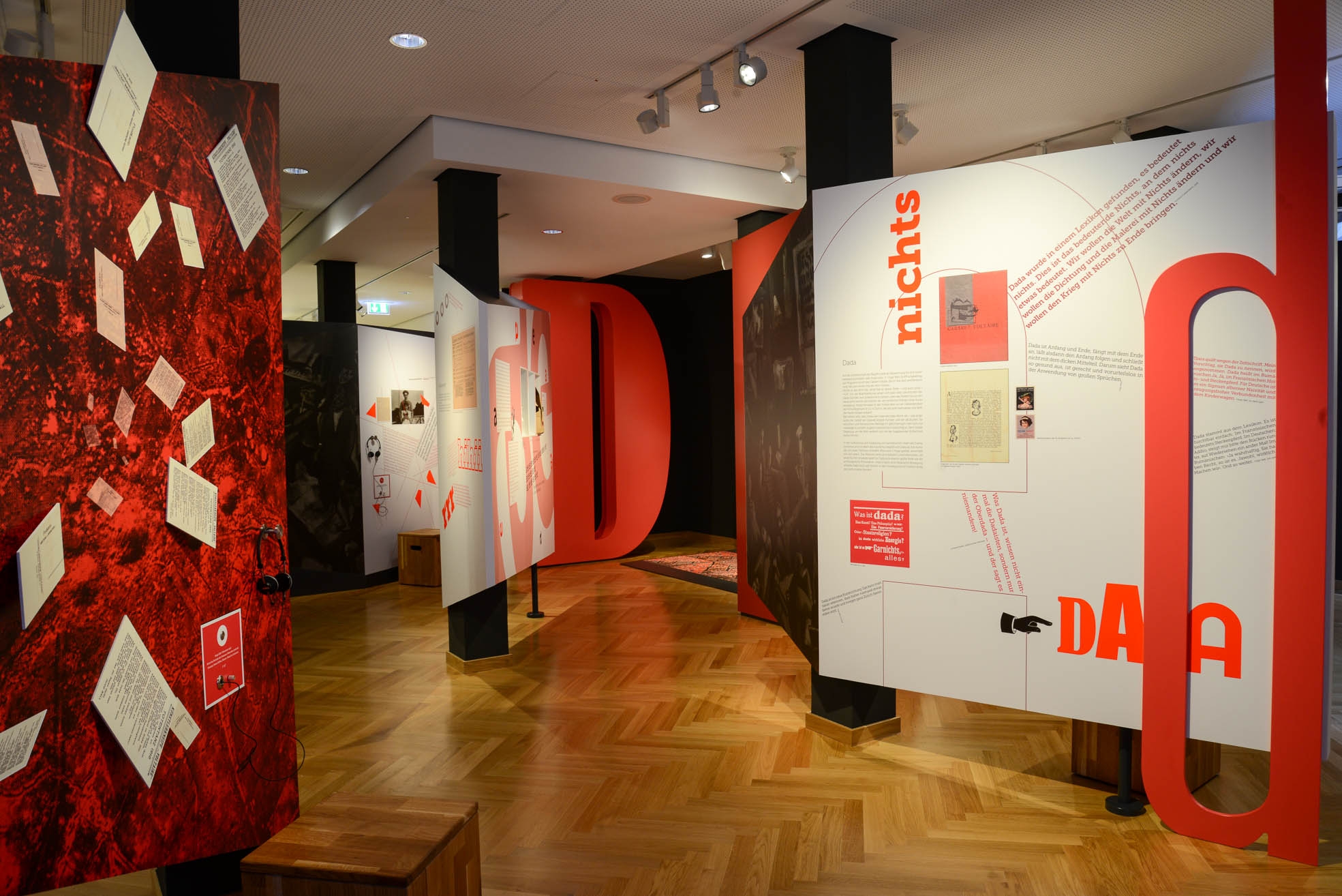 Das Hugo-Ball-Kabinett im Forum ALTE POST Das Hugo-Ball-Kabinett im Forum ALTE POST