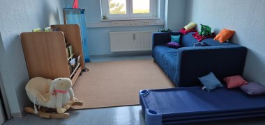 Stillbeschäftigungsraum in der KiTa Husterhöhe Pirmasens - Lese-Ecke und gemütliches Kuschelsofa