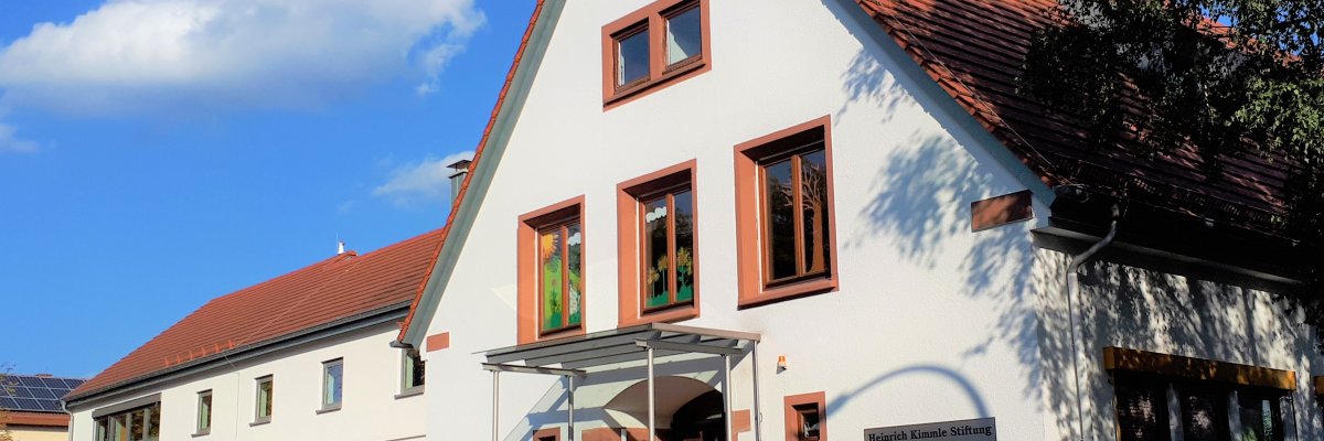 Gebäude Kita St. Elisabeth Abgebildet ist die Front des Gebäudes in der sich die Kita St. Elisabeth befindet