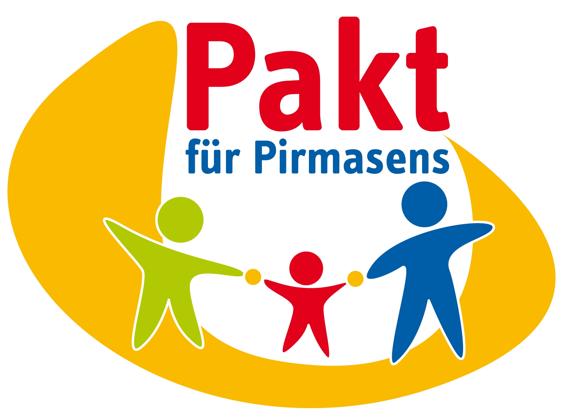 Logo mit dem Schriftzug „Pakt für Pirmasens“. Das Wort „Pakt“ ist in großen roten Buchstaben dargestellt, darunter steht „für Pirmasens“ in blauer Schrift. Unter dem Text sind drei stilisierte Figuren zu sehen: links eine große grüne Figur, rechts eine große blaue Figur und in der Mitte eine kleinere rote Figur. Die Figuren halten sich an den Händen. Im Hintergrund befindet sich eine große, geschwungene gelbe Form.