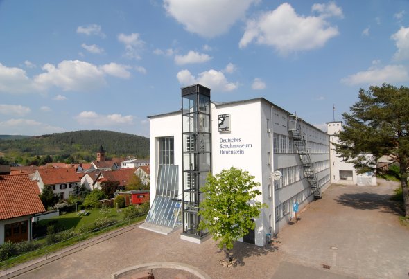 Deutsches Schuhmuseum Deutsches Schuhmuseum Hauenstein Außenansicht