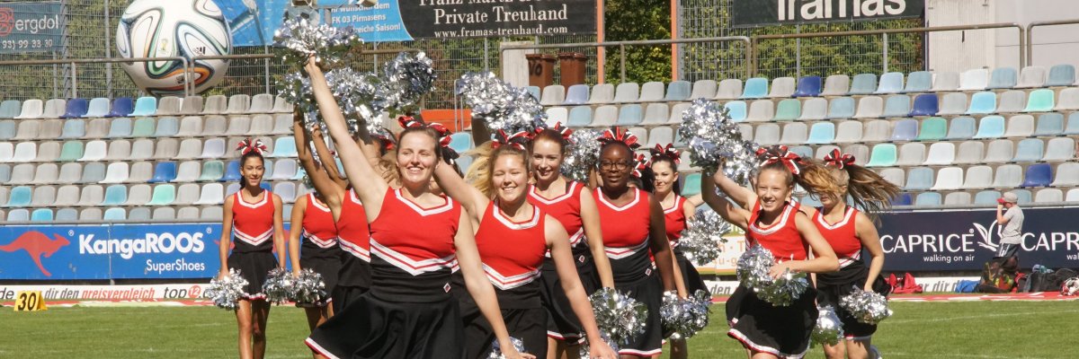 United Cheerleader Pirmasens United Cheerleader Pirmasens Gruppenfoto