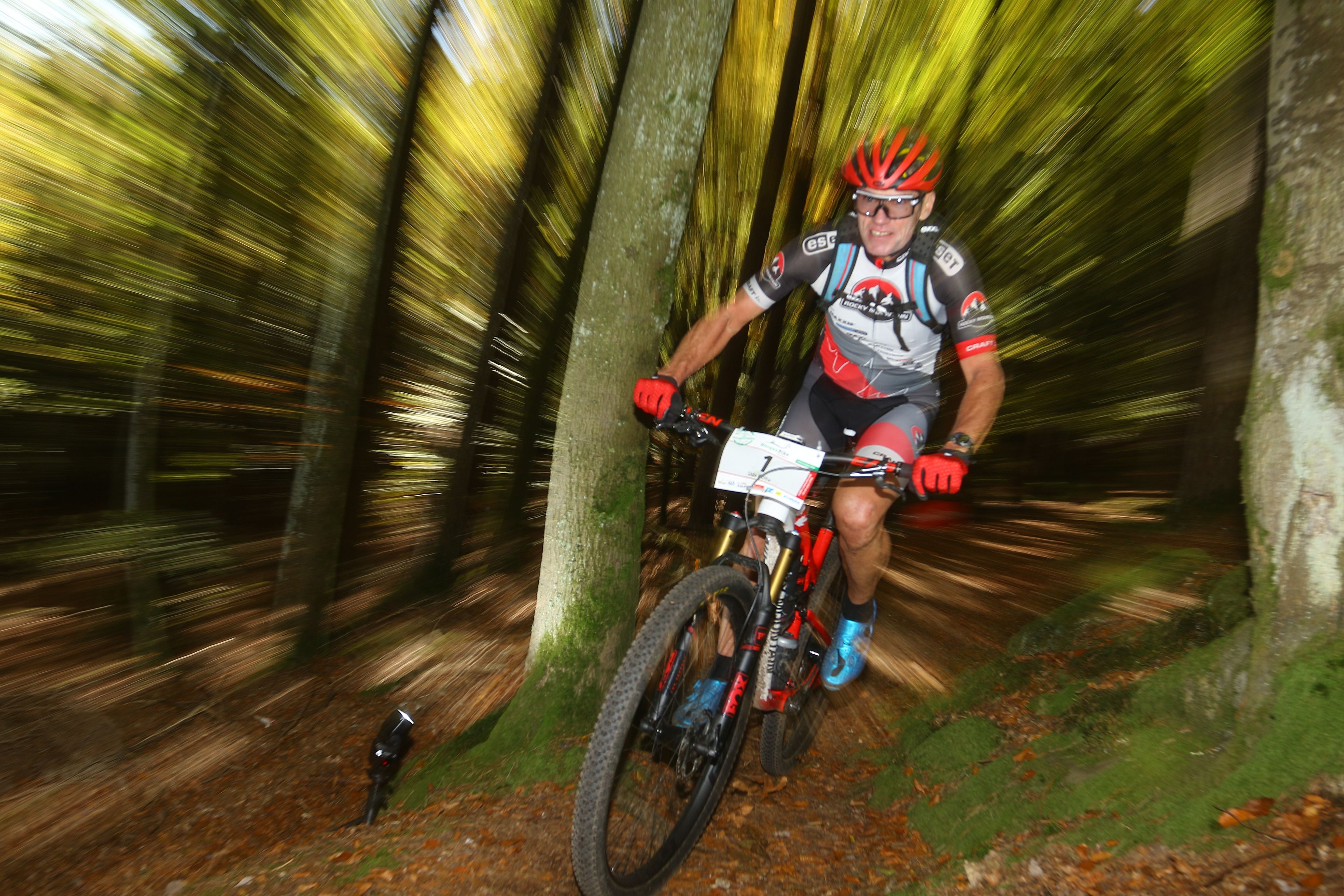 WasgauBike Mann fährt WasgauBike