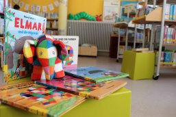 Bücherei - Elefant Elmar Bücherei - Elefant Elmar